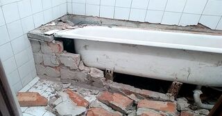 Демонтаж ванны в Йошкаре-Ола от Мастер24 — быстро, недорого, вывоз старой ванны от 1023 руб.